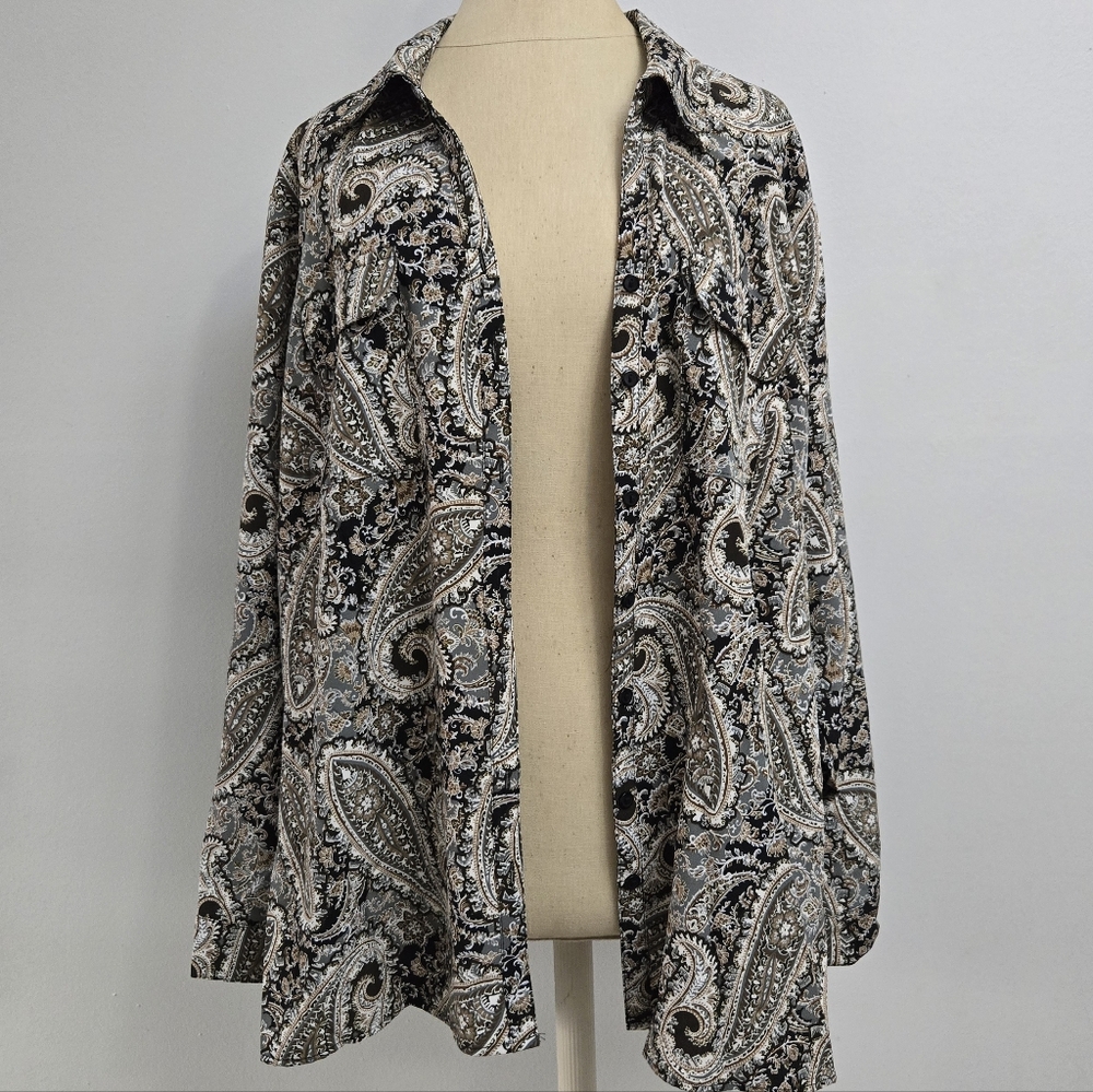 Paisley button down - Picture 2 of 5